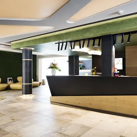 Aigo Welcome Family Resort 4*